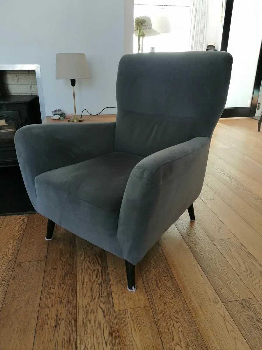 Armchair - Image 2