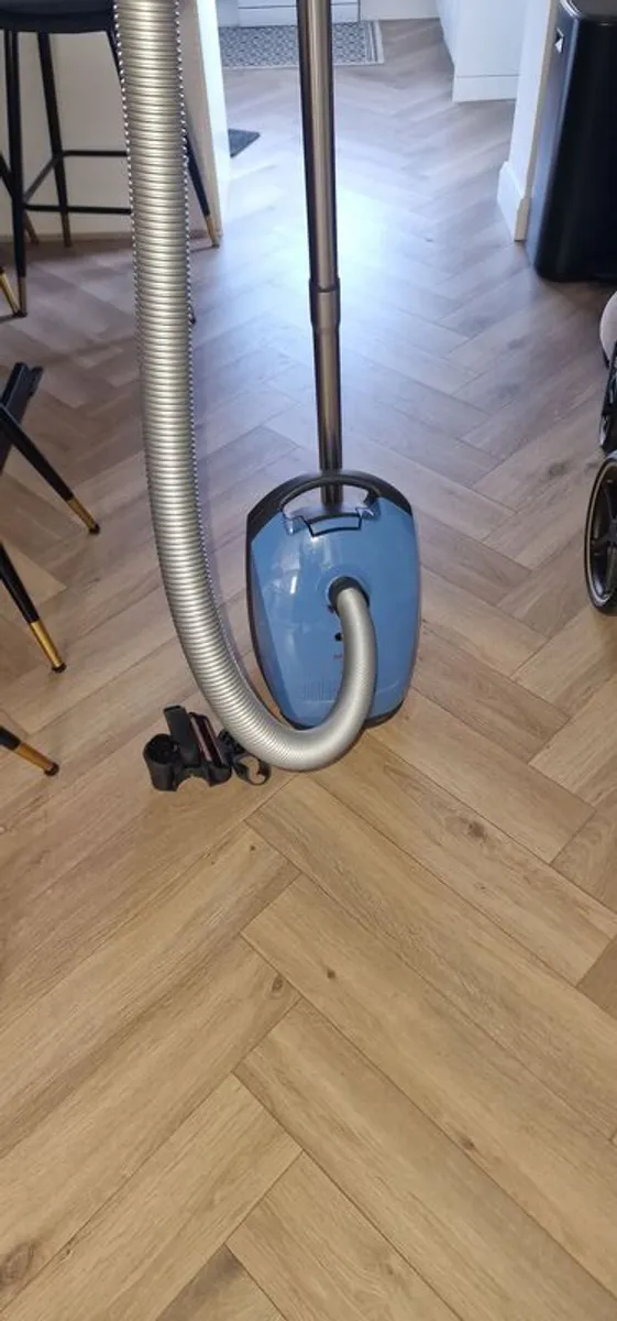 Miele Classic C1 Junior - Image 2