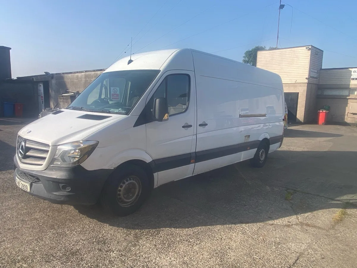 Mercedes Sprinter - Image 3