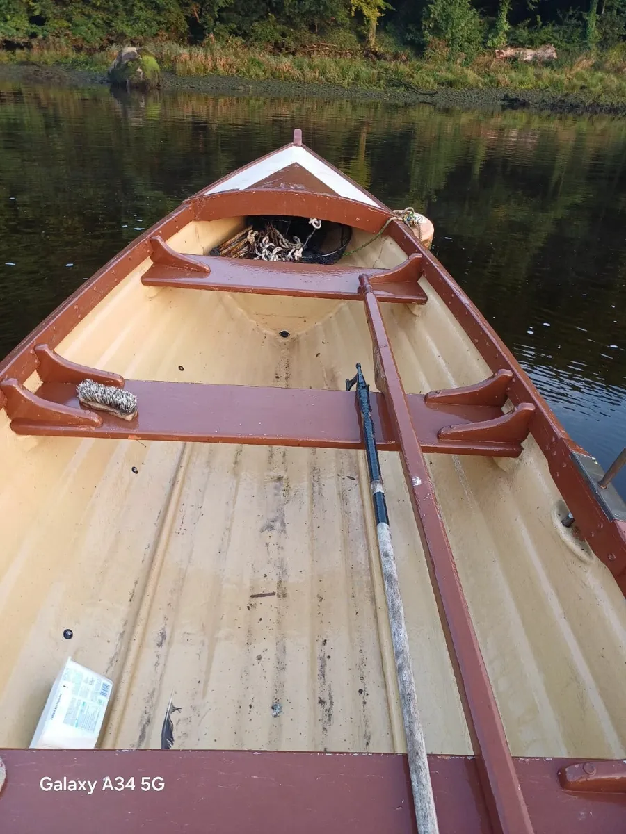 Boat Trailer and Engine. - Image 2