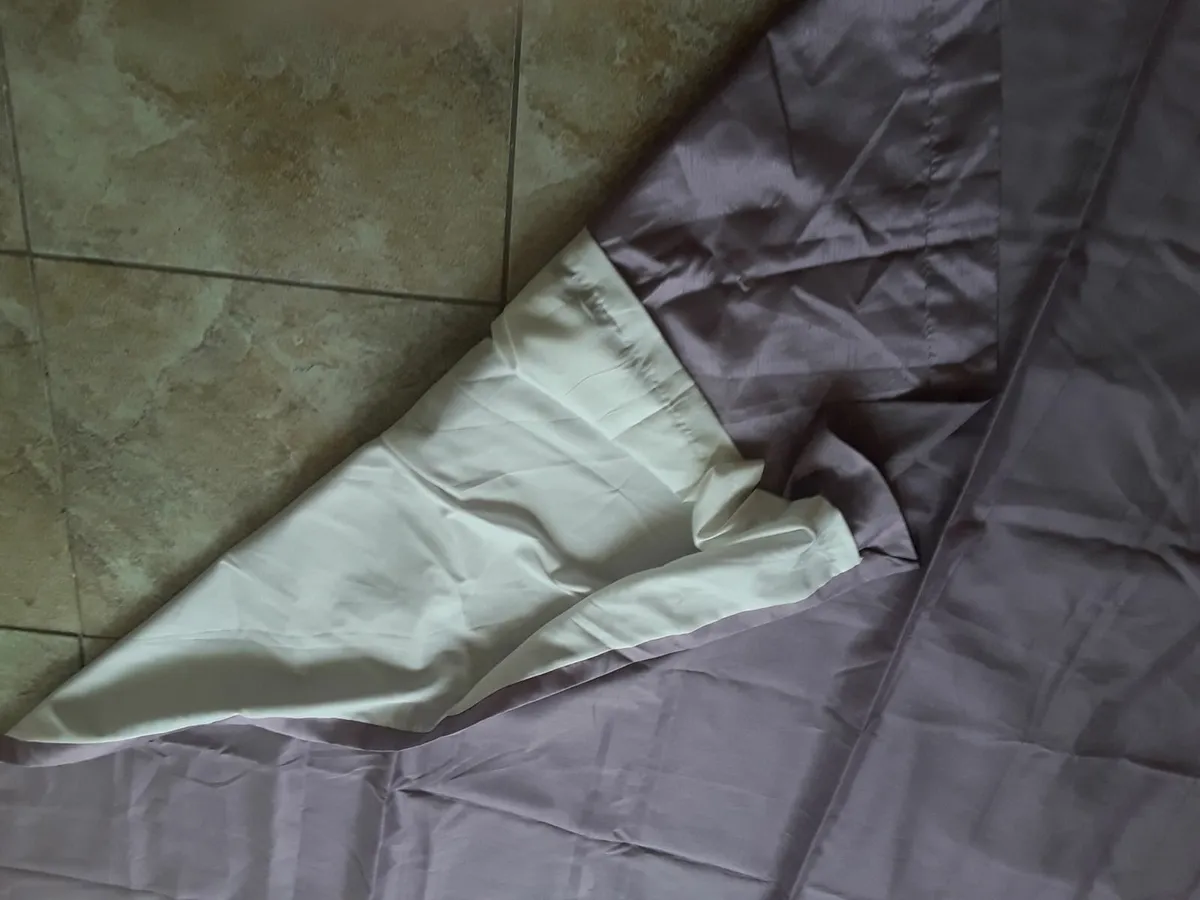 Brand new satin eyelet drapes lavender - Image 2