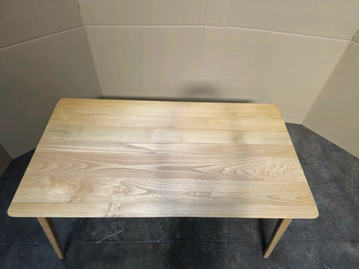 Solid wooden Dining Table - Image 4
