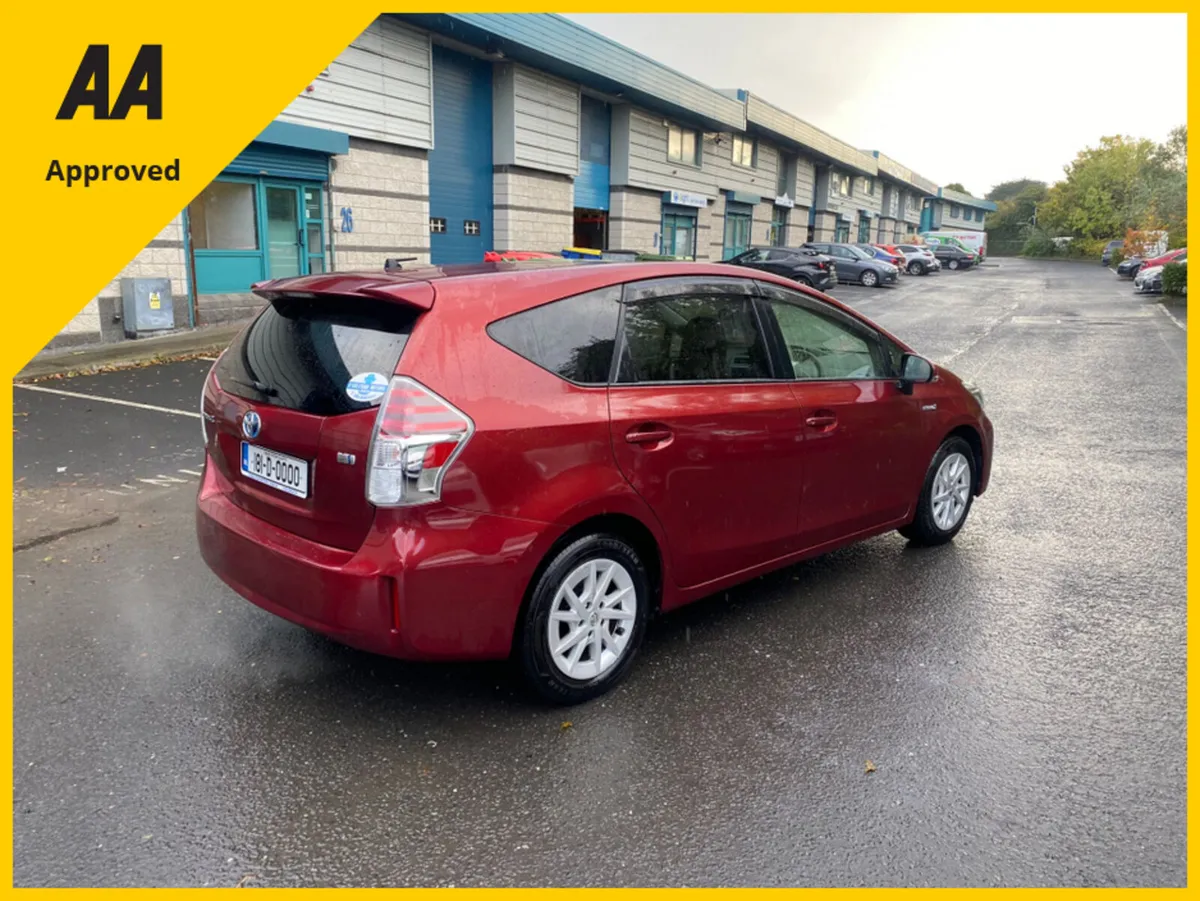 Toyota Prius Toyota Prius Alpha / 7 Seater / 2018 - Image 4