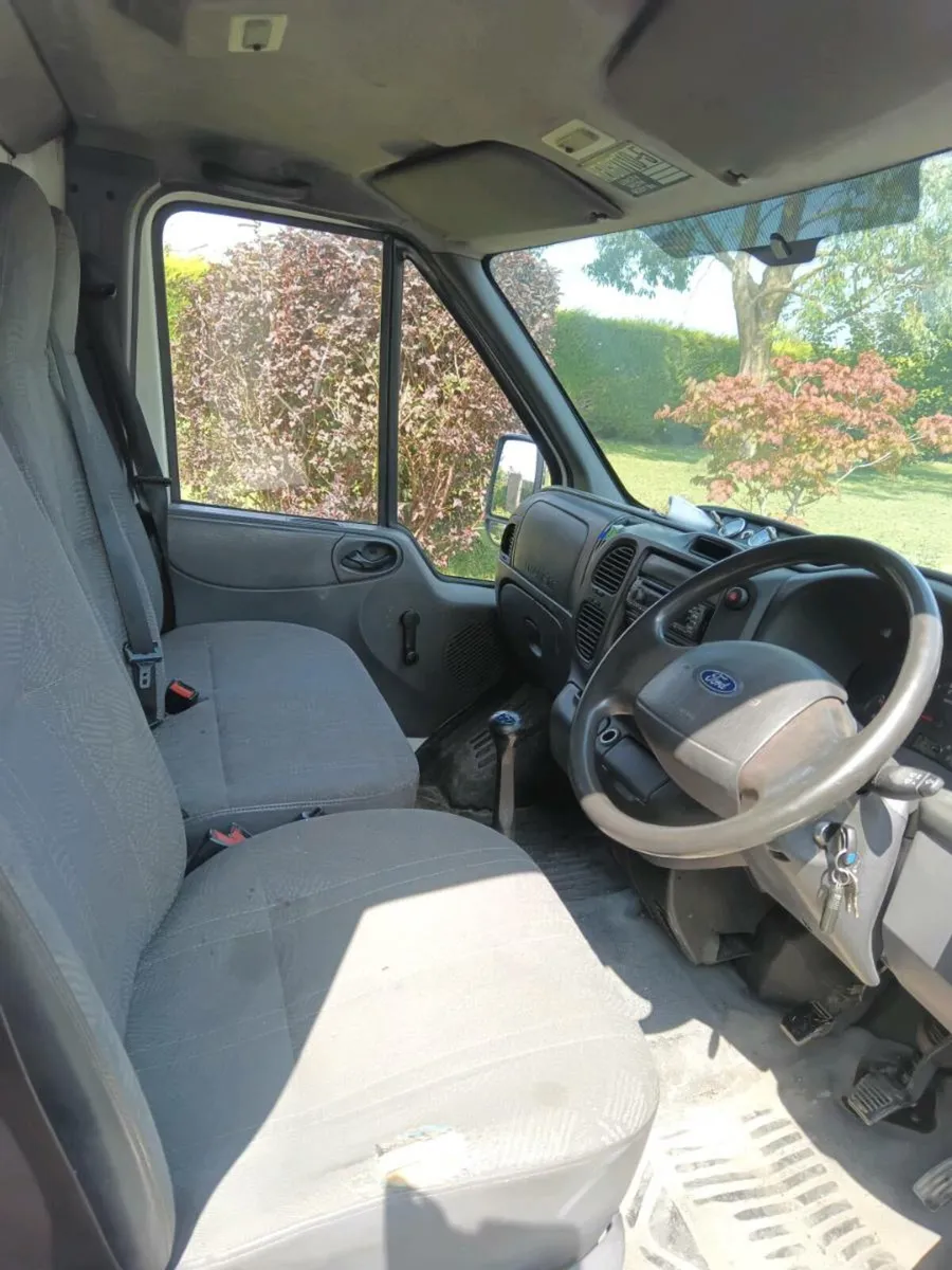 2004 Ford Transit Luton box - Image 4