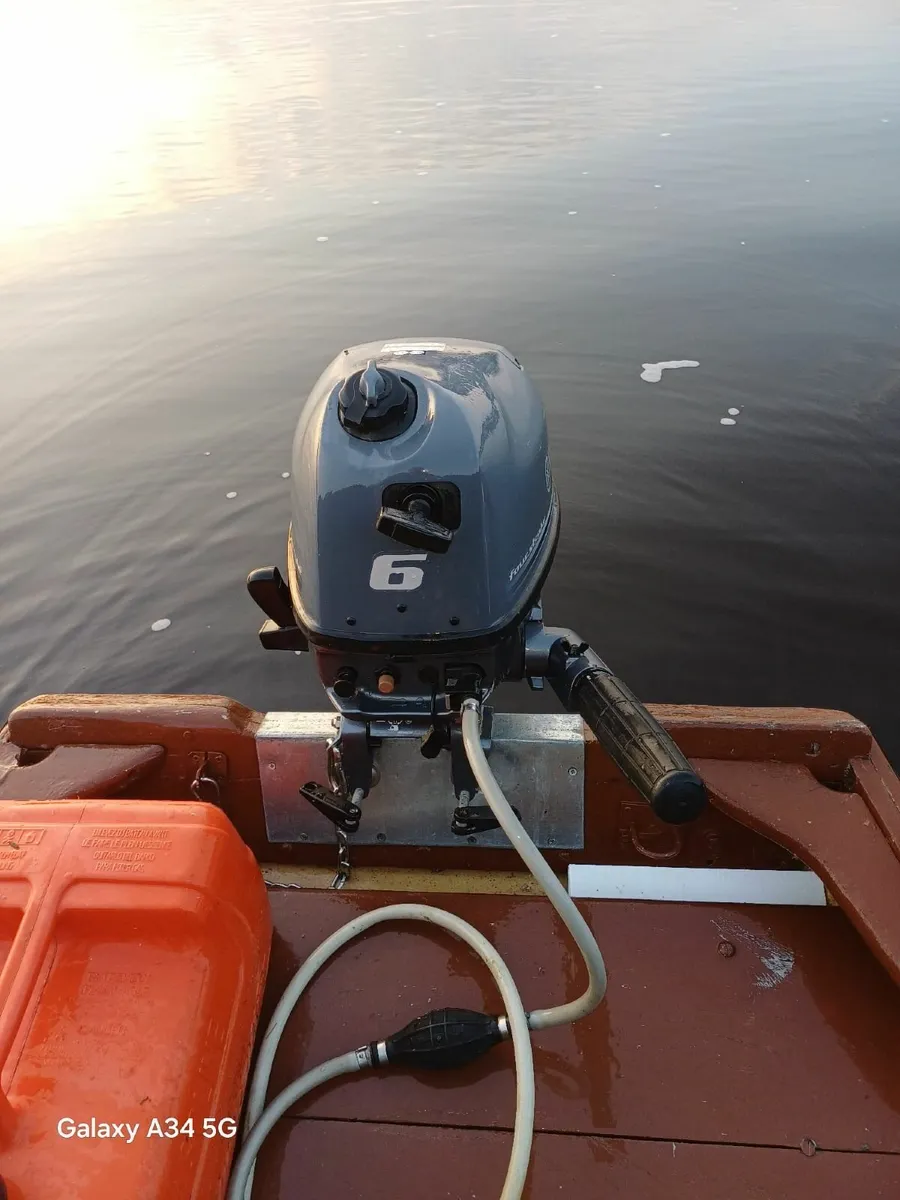 Boat Trailer and Engine. - Image 3
