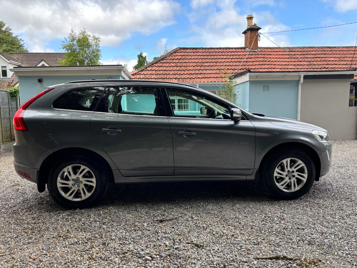 152 - VOLVO XC60 D4 (190) SE - AUTO - FSH - 2 KEYS - Image 3