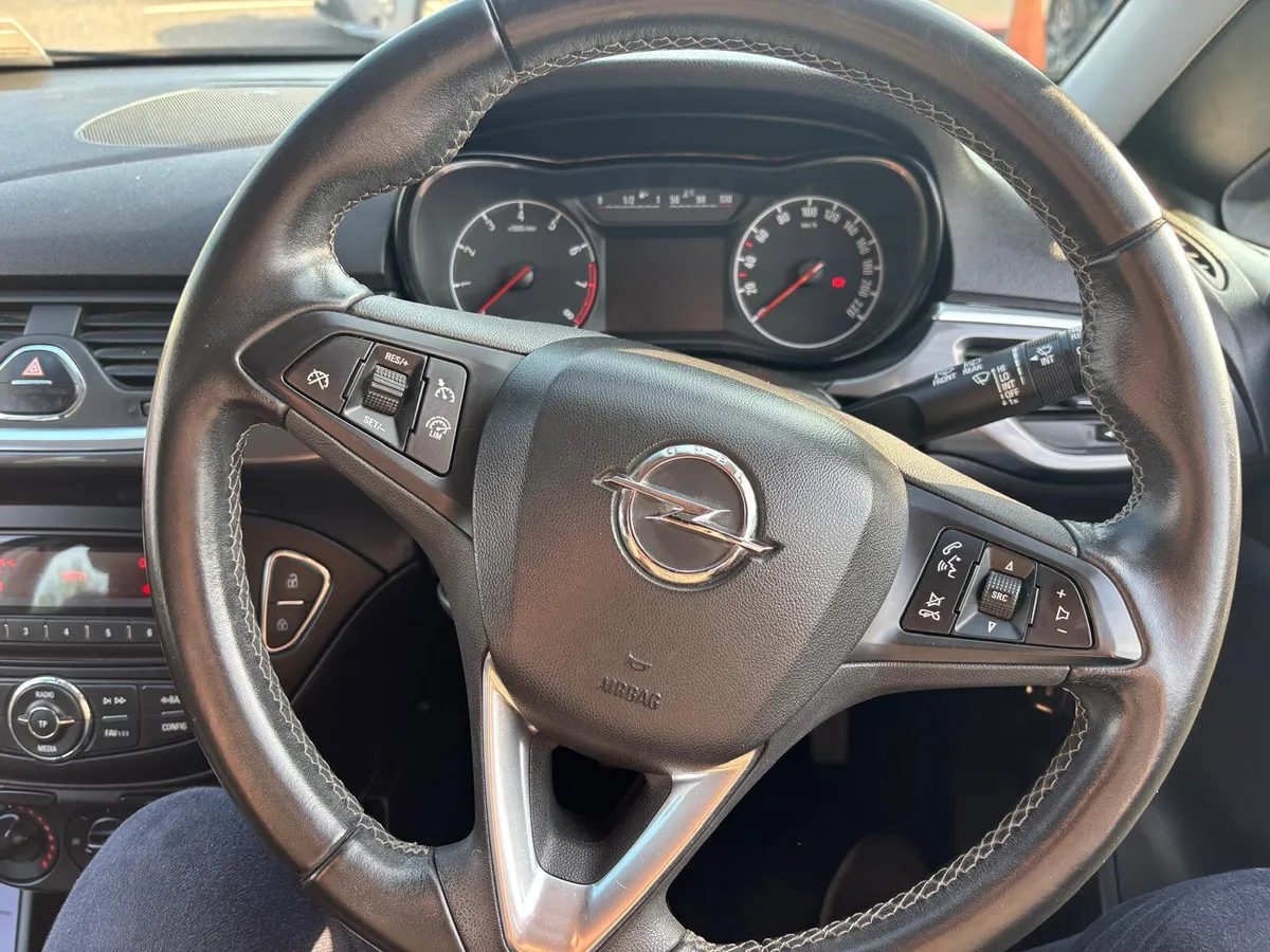 Opel Corsa 2017  PETROL  LOW  MILEAGE - Image 4