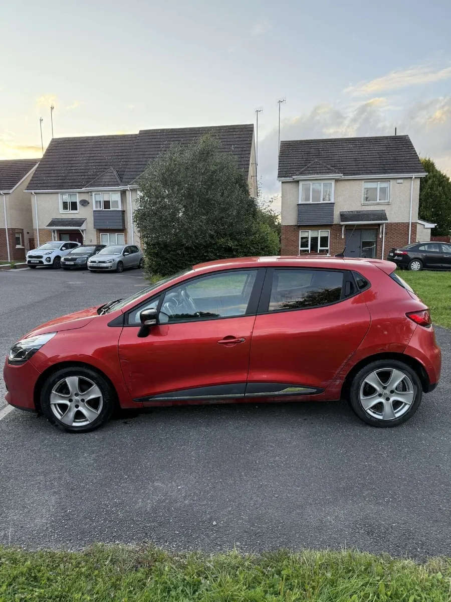 Renault Clio 2013 - Image 4