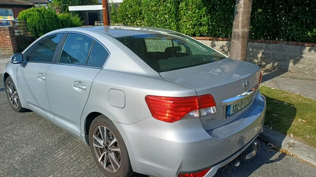 Toyota Avensis 2.0 d4d nct and tax - Image 4