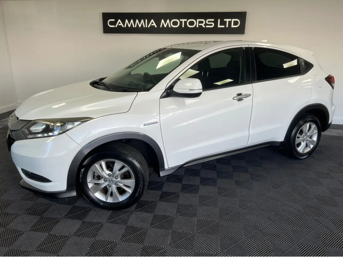 Honda Vezel HONDA VEZEL 1.5 PETROL HYBRID AUTO*REV - Image 4