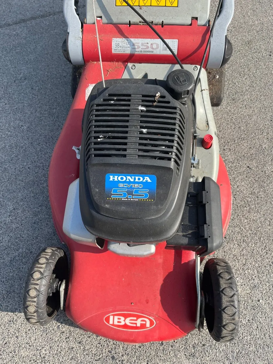 Honda walk behind lawn mower - Image 3