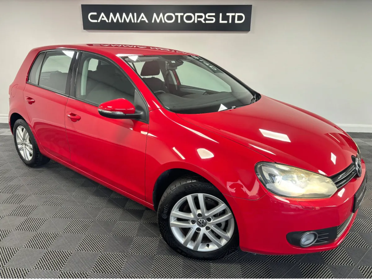 Volkswagen Golf VOLKSWAGEN GOLF TSI DSG - Image 1