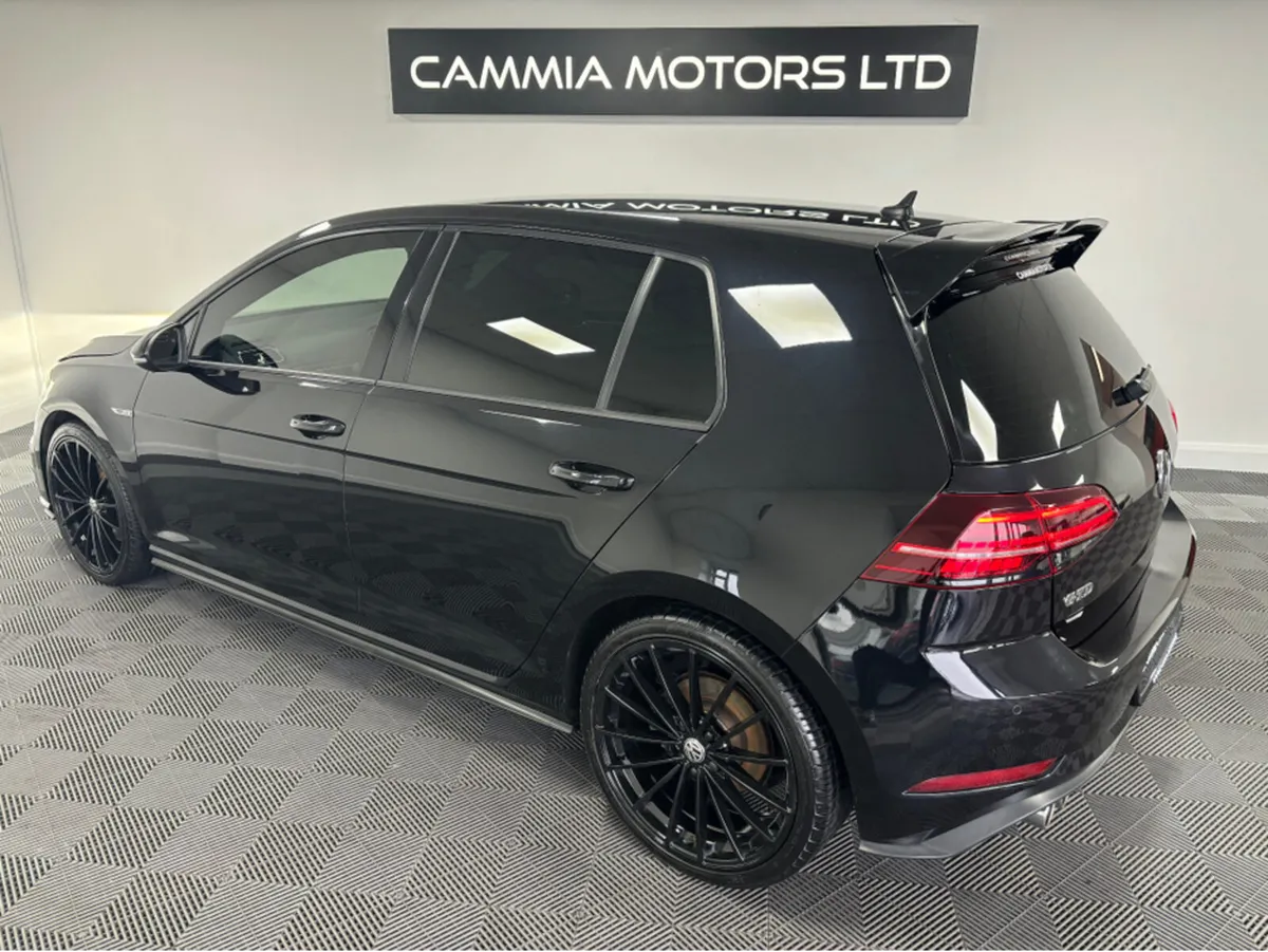 Volkswagen Golf VOLKSWAGEN GOLF GTD DSG 184PS 5DR - Image 3