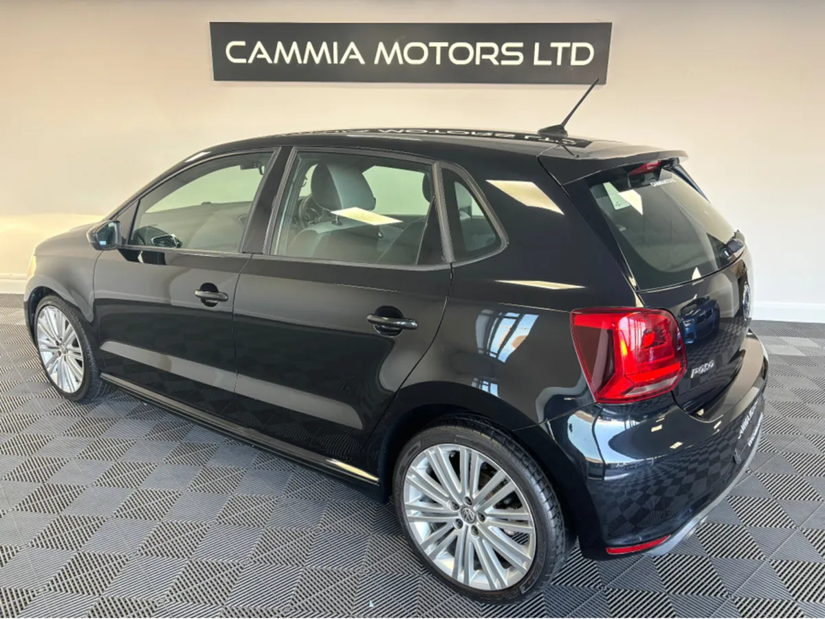 Volkswagen Polo VOLKSWAGEN POLO GT TSI DSG TRADE I - Image 4