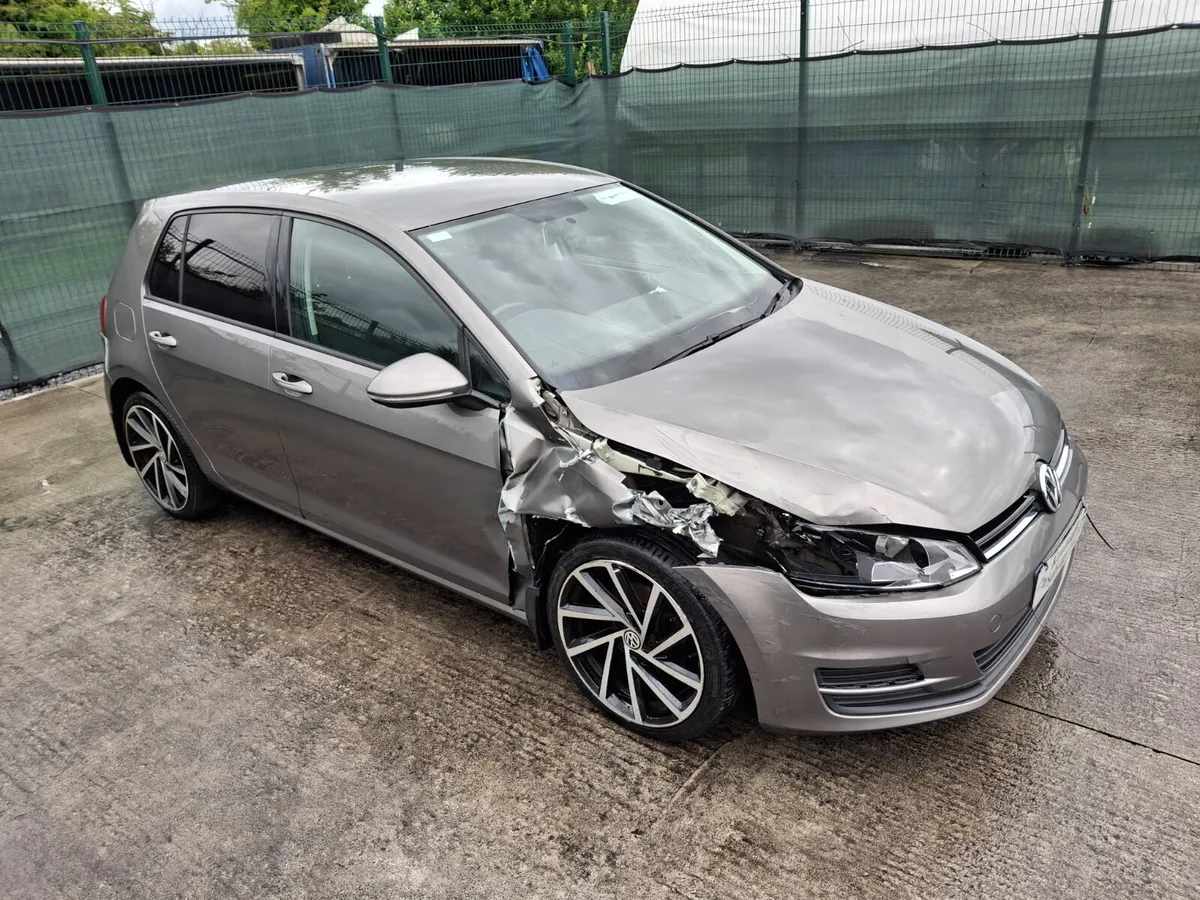 2013 Volkswagen Golf  1.6 Tdi - Image 3