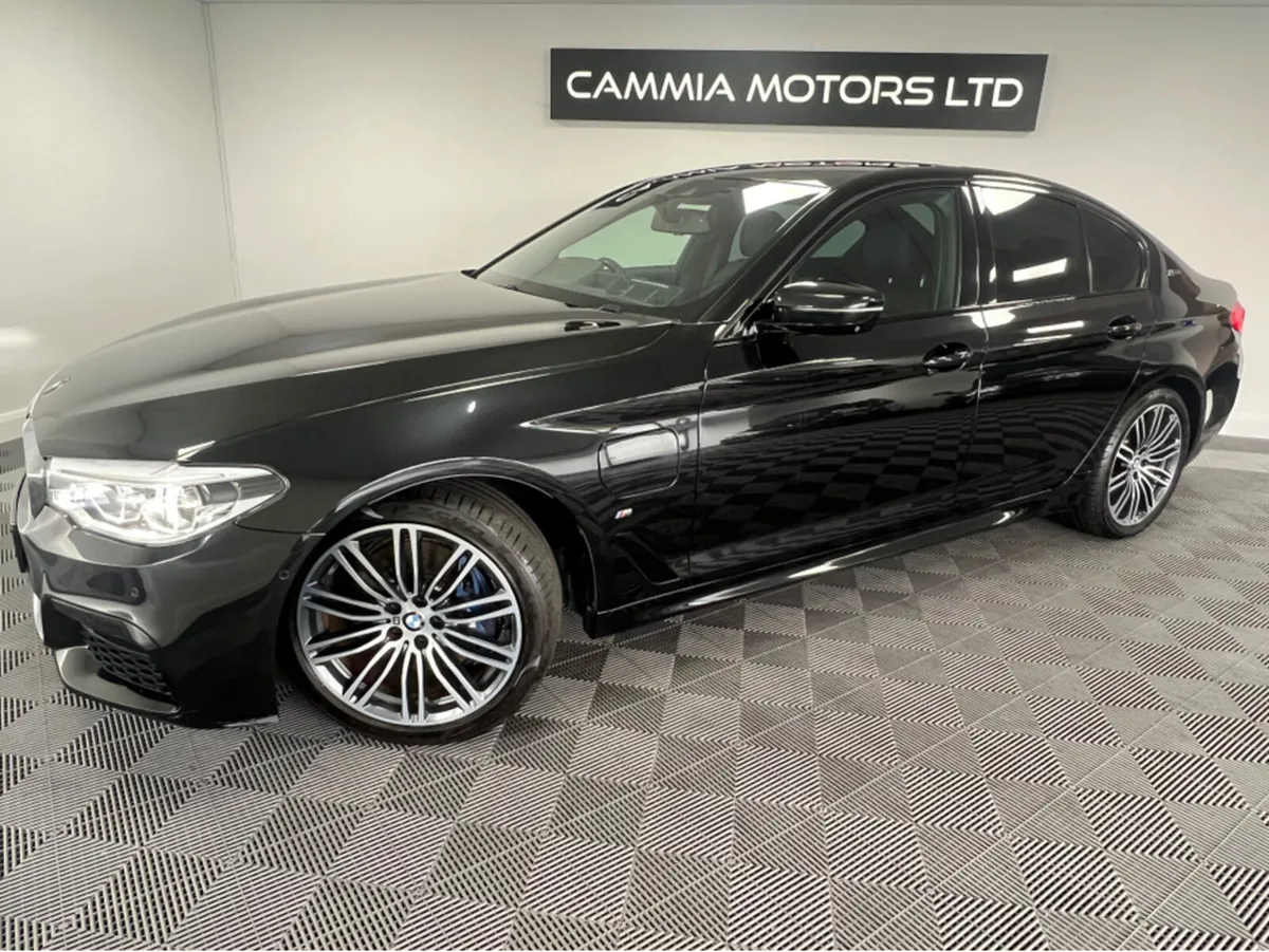 BMW 5-Series *BMW 530e* *M-SPORT* *DIGITAL DASH* * - Image 2
