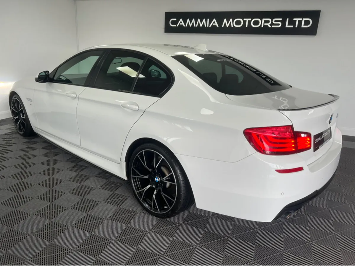 BMW 5-Series BMW 520D M SPORT 5DR AUTO*BLACK LEATH - Image 4
