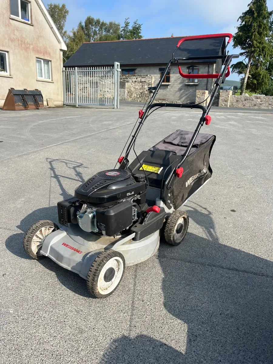 Weibang walk behind lawn mower - Image 2