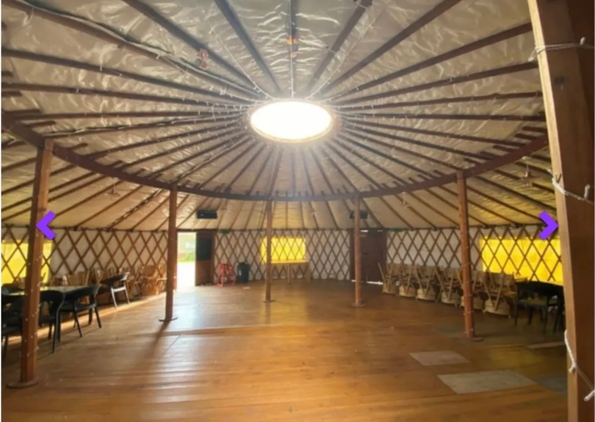 Beautiful 40ft Yurt with flooring - Image 1
