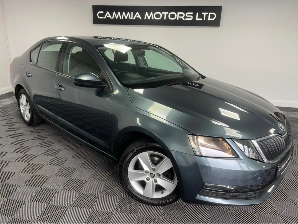 Skoda Octavia *SKODA OCTAVIA* *MANUAL* *BT AUDIO* - Image 1