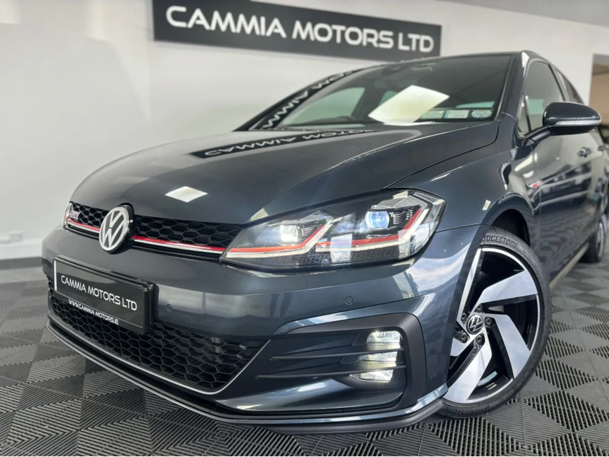 Volkswagen Golf VOLKSWAGEN GOLF GTI PERFORMANCE DS - Image 4