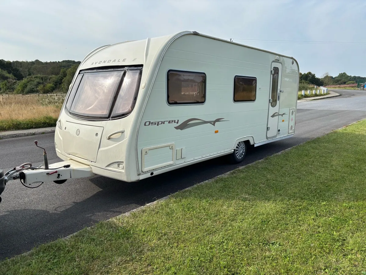 Bargain * Avondale 4 berth caravan - Image 1