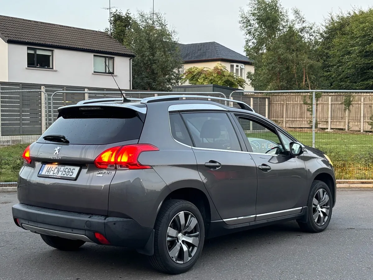 Car - Image 1