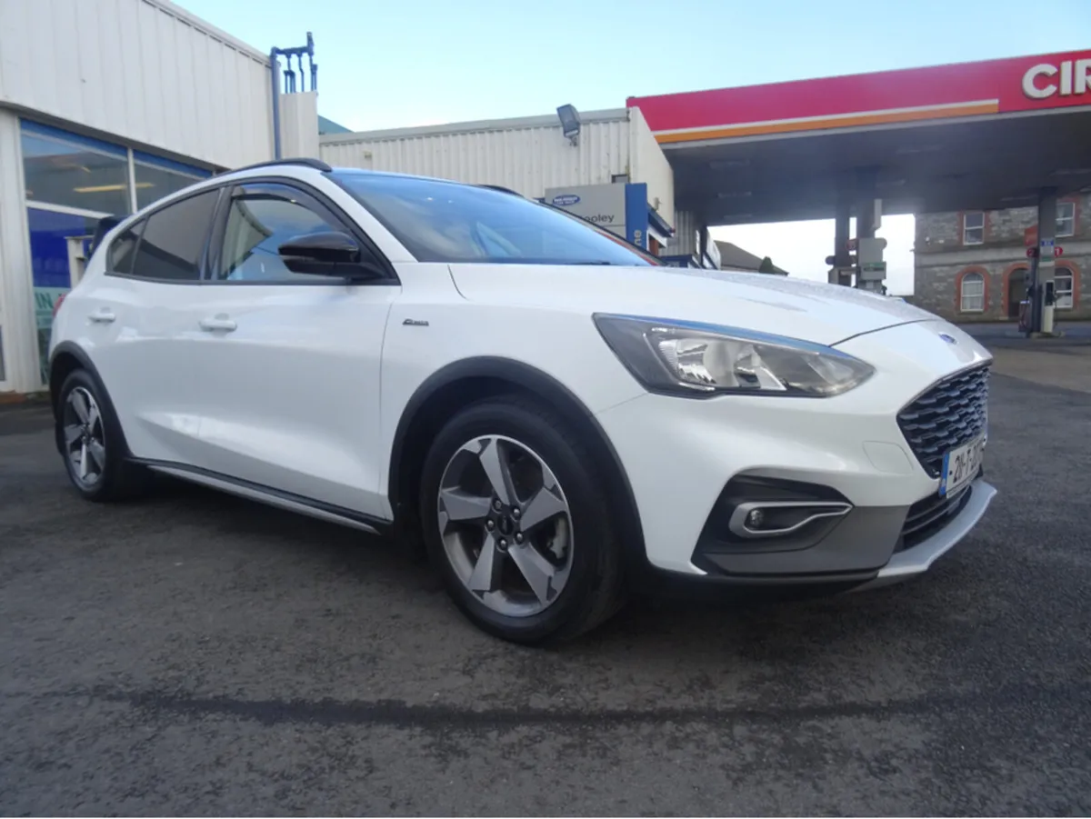 Ford Focus ACTIVE 1.0 125 BHP - Image 1