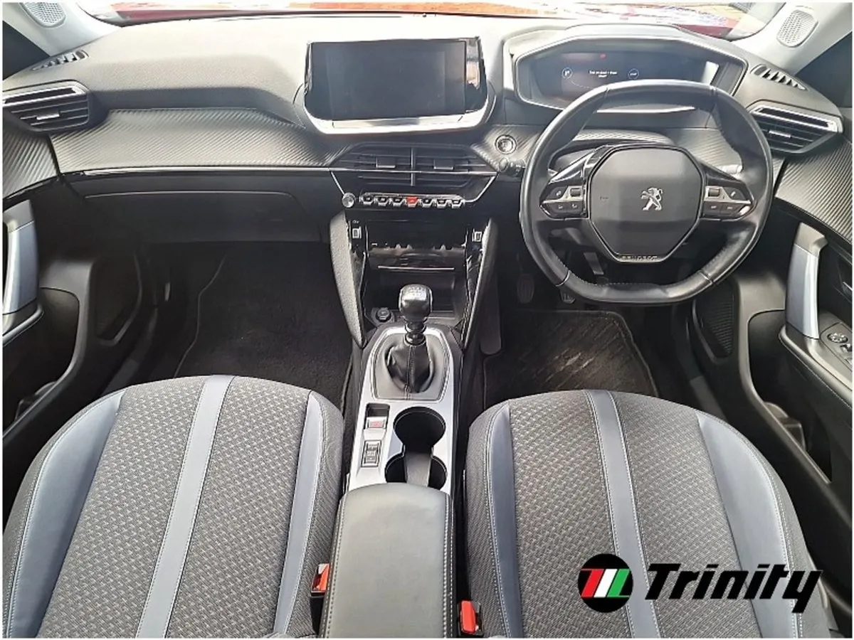 Peugeot 2008 1.2 Puretech Allure 100HP Trinity Mo - Image 2