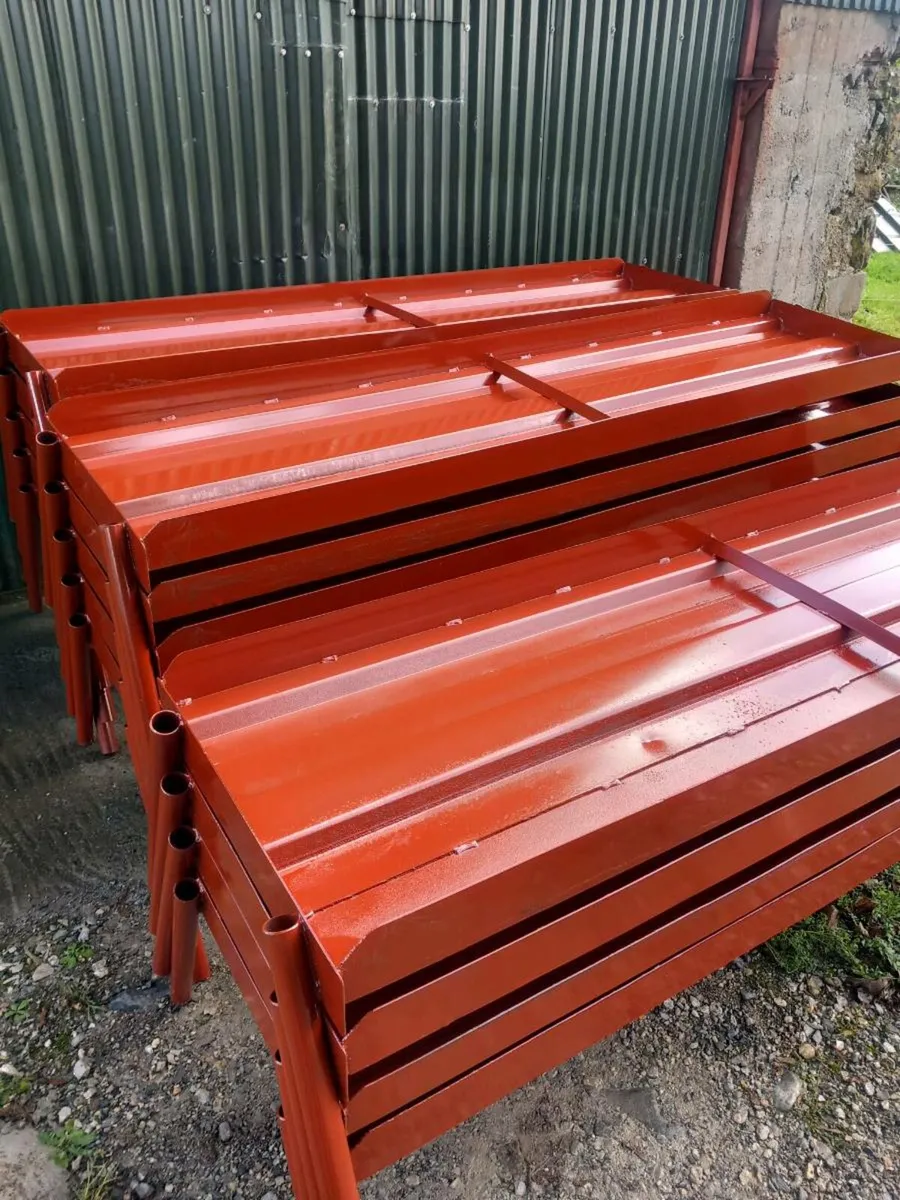 Cattle double feeding troughs - Image 1