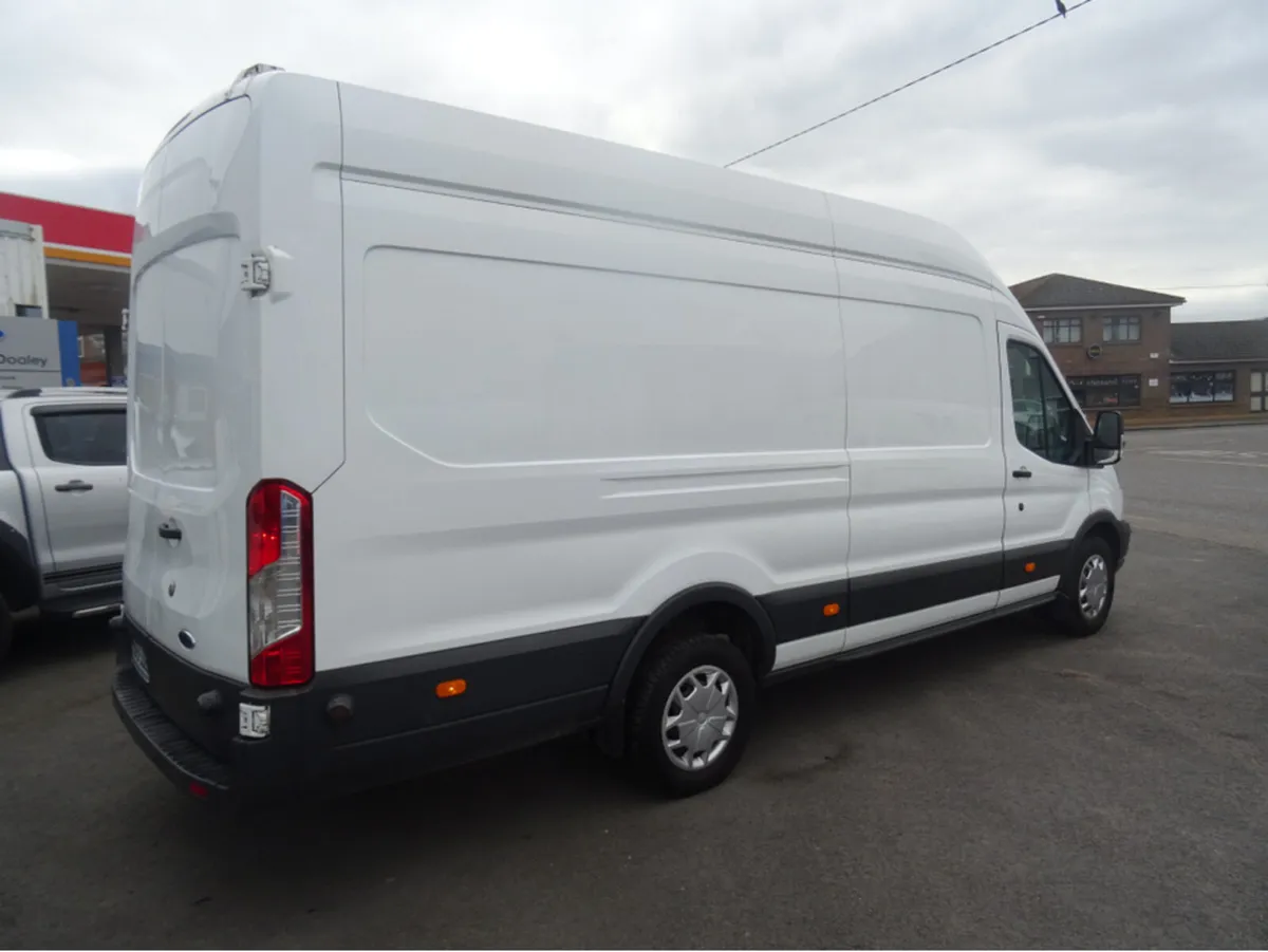Ford Transit 350E TREND 2.0 130PS  JUMBO - Image 4