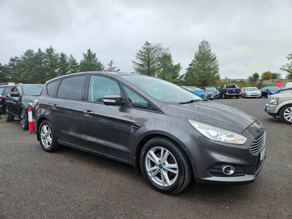Ford S-Max Zetec 2.0 TDCI 120PS 4DR - Image 3