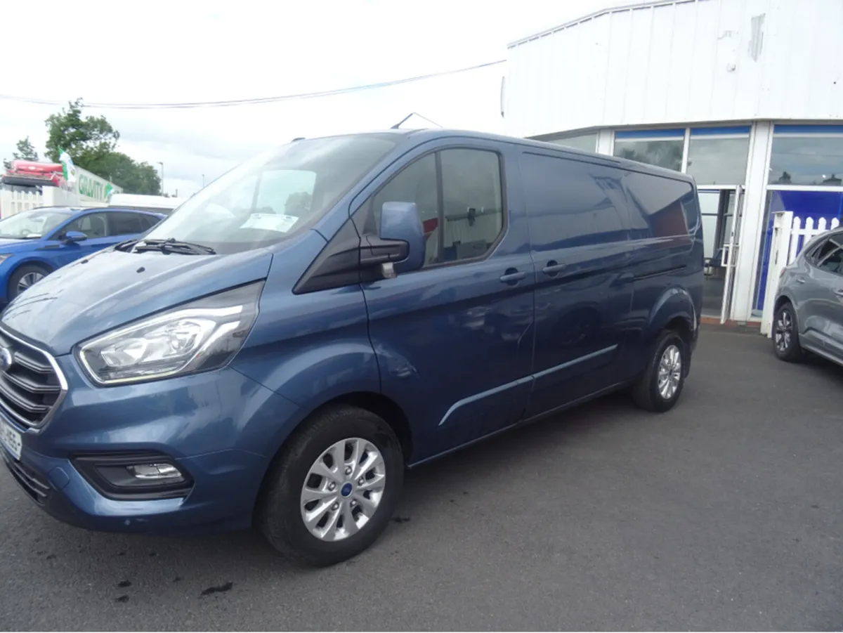 Ford Transit Custom 300L LIMITED EDITION 2.0 TD 17 - Image 3