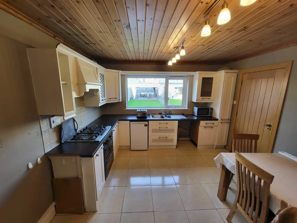 Kitchen - Image 1