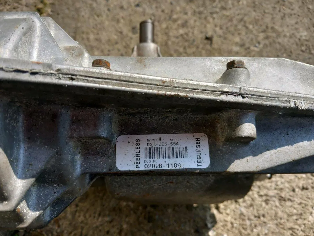 Castlegarden/peerless manual gearbox for sale - Image 2
