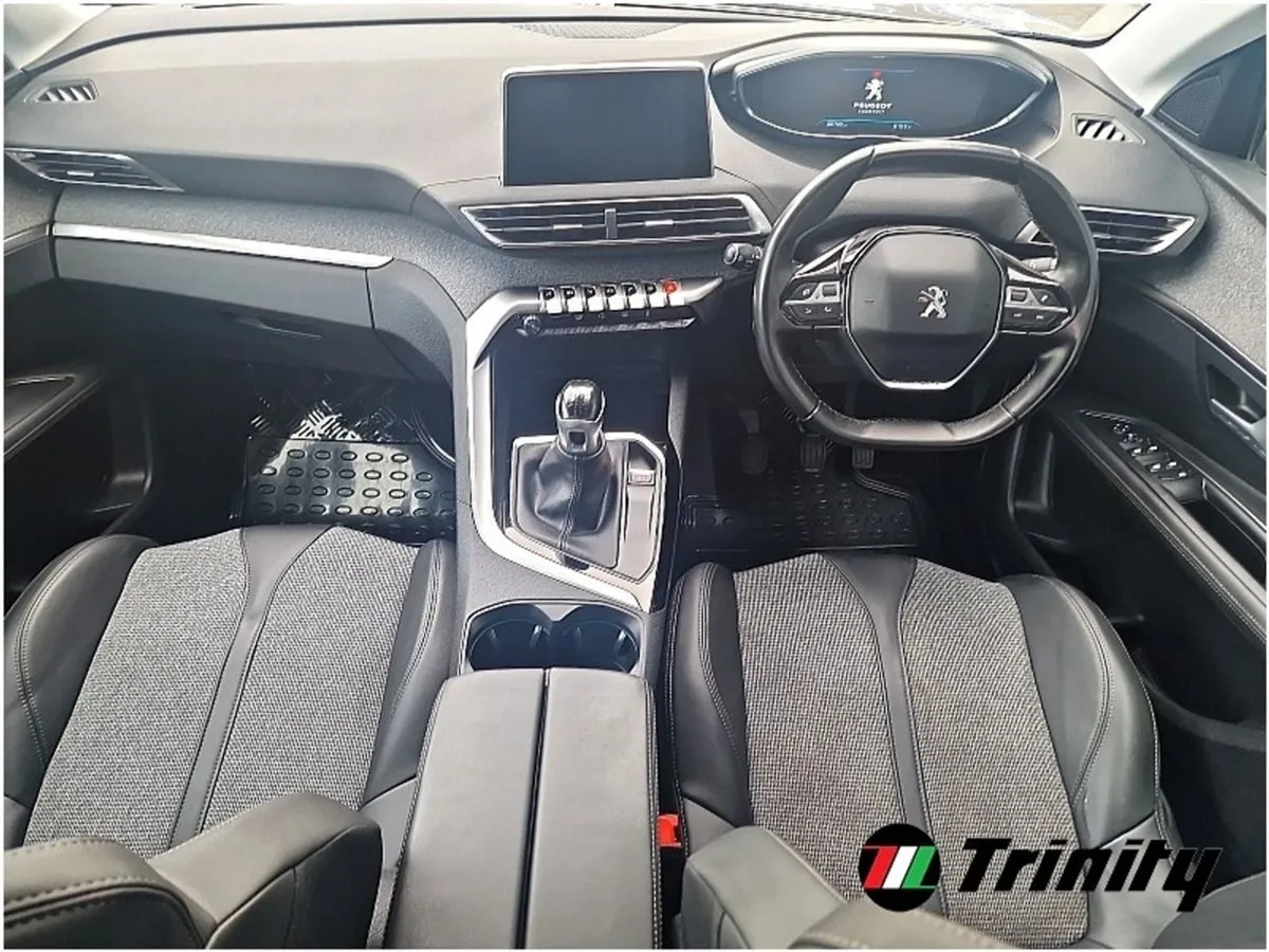 Peugeot 3008 1.2 Puretech 130BHP Allure Trinity M - Image 2