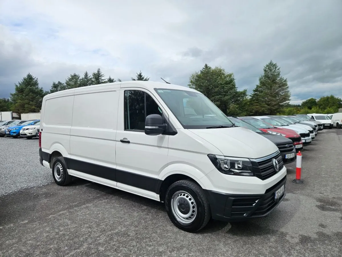 Volkswagen Crafter 30 MWB 140HP M6F 5DR - Image 1