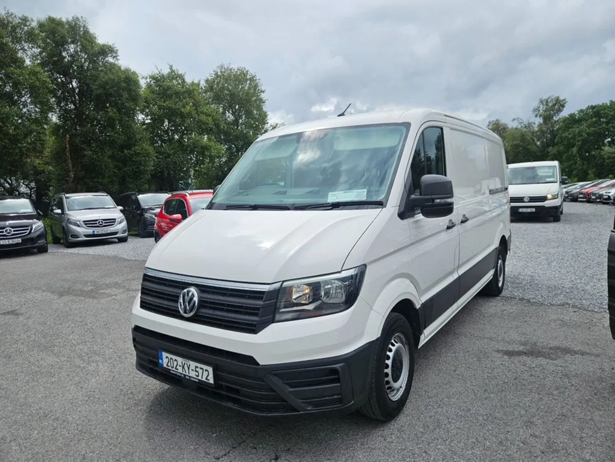 Volkswagen Crafter 30 MWB 140HP M6F 5DR - Image 3