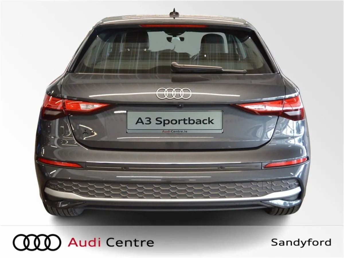 Audi A3 Sportback 35 Tfsi 150HP S-tronic SE - Image 4