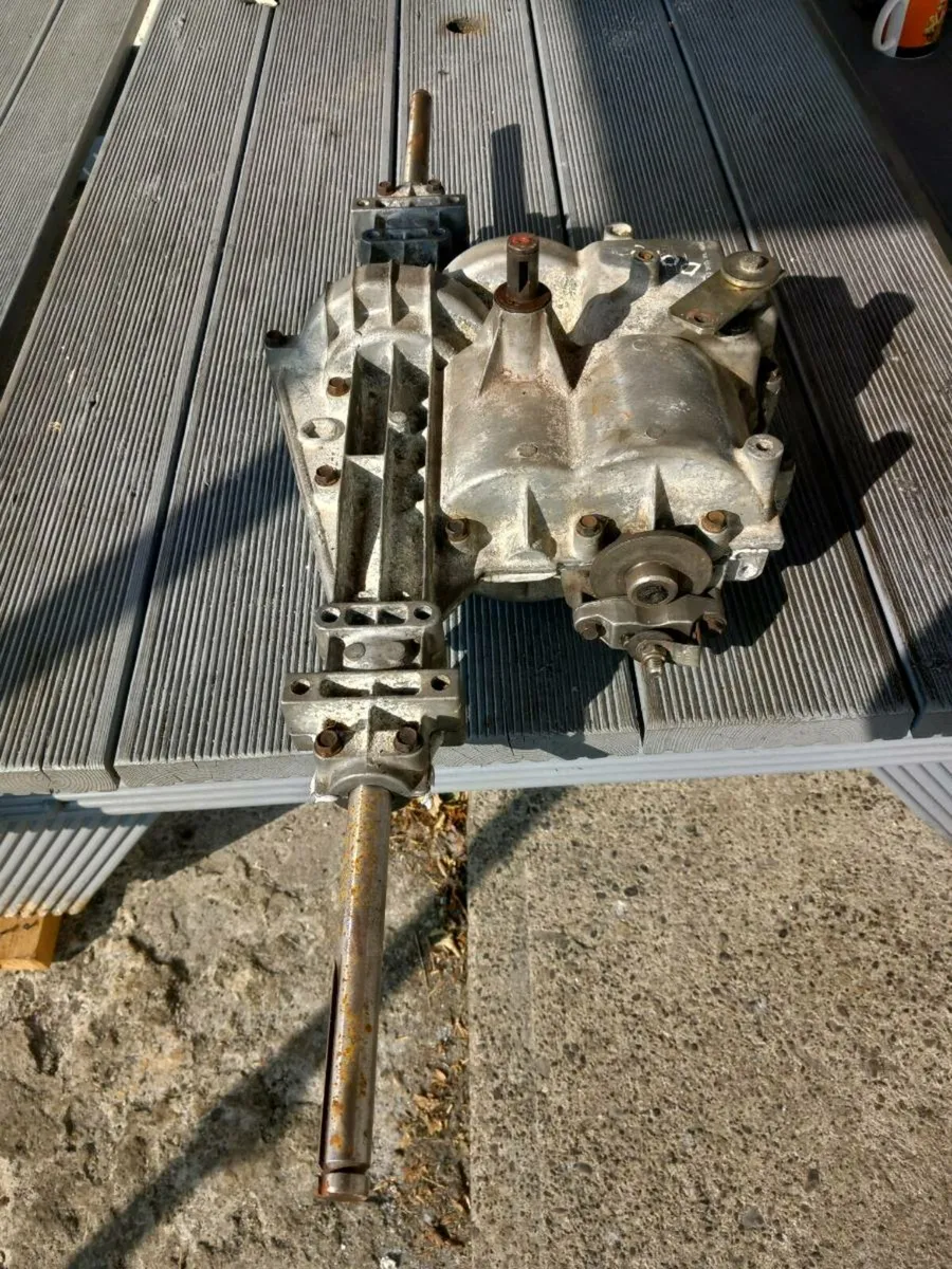 Castlegarden/peerless manual gearbox for sale - Image 3