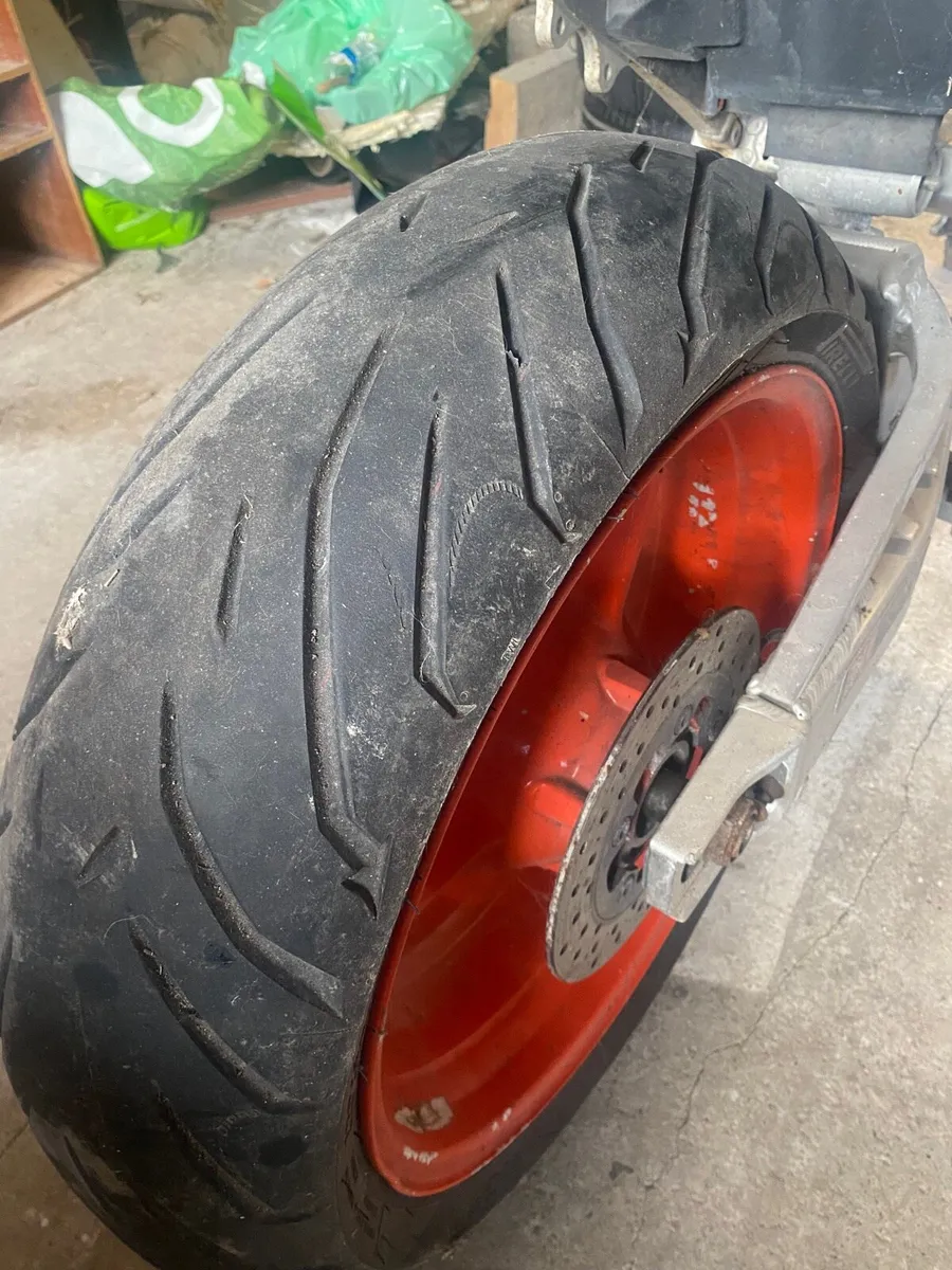 GSXR 750 - Image 4
