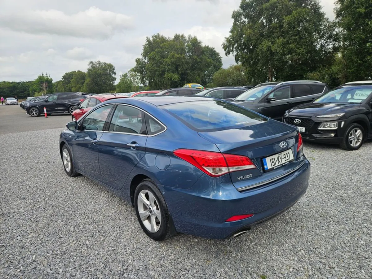 Hyundai i40 Saloon Executive 4DR - Image 4