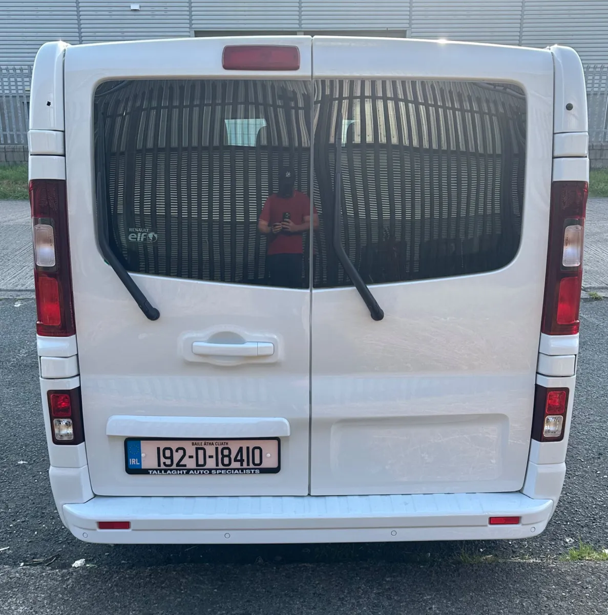 192 Renault Trafic Low KLM’s - Image 4