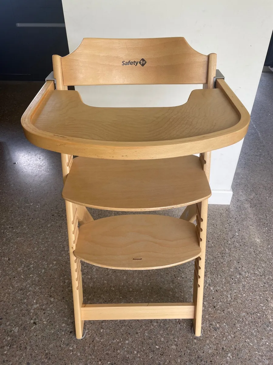 Safety First Highchair - Image 1