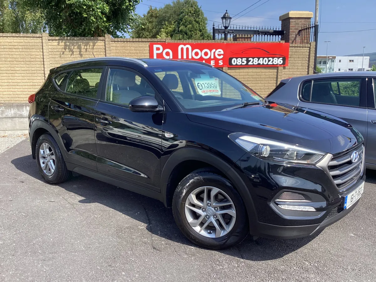 Hyundai Tucson ** ONLY 132KMS - Image 2