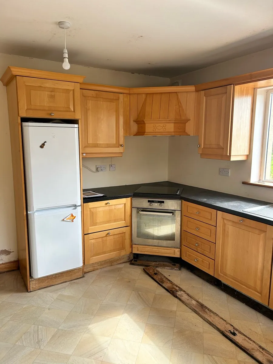 Kitchen units - Image 4