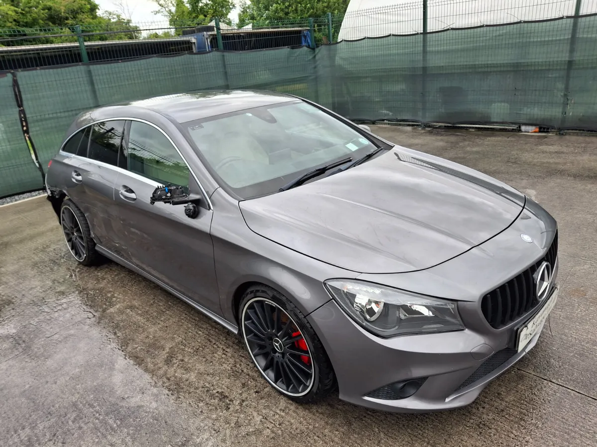 *2016 Mercedes CLA-CLASS  Urban 2.2 Diesel - Image 3