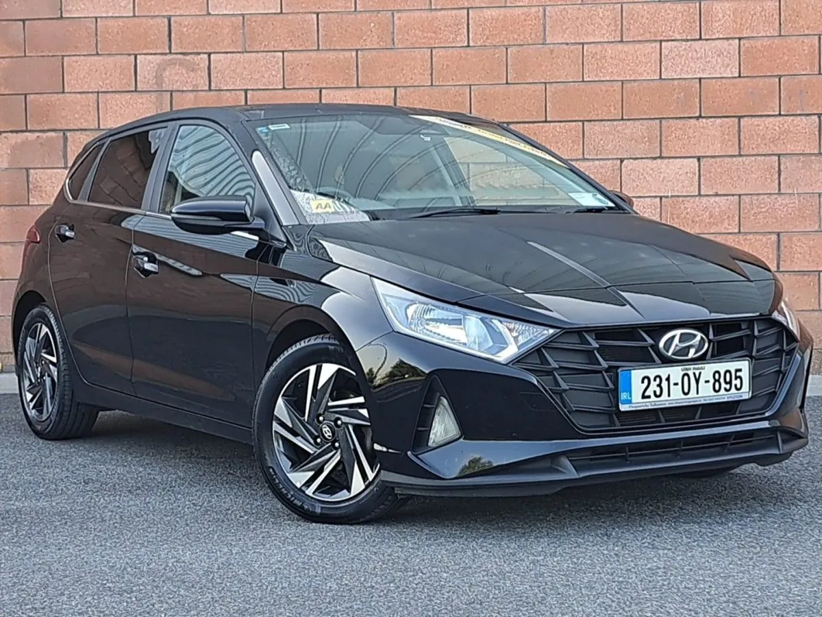 Hyundai i20 Deluxe Plus 1.2 Petrol. - Image 1