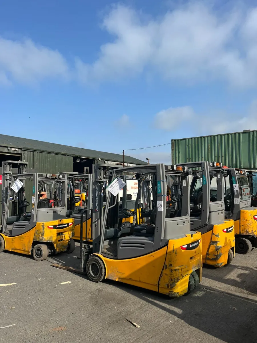 Forklifts - Electric, Diesel & Gas - Image 3