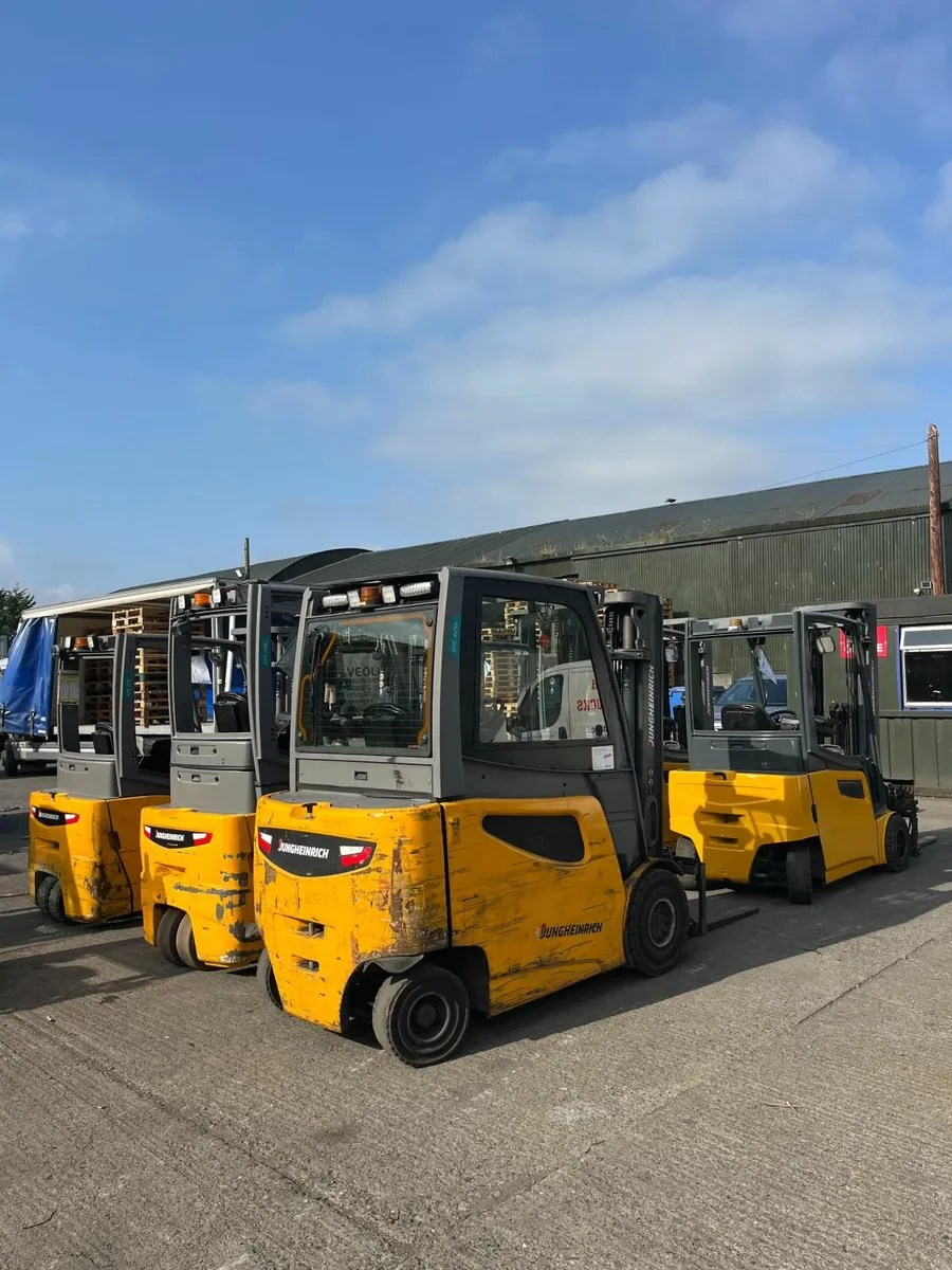 Forklifts - Electric, Diesel & Gas - Image 4